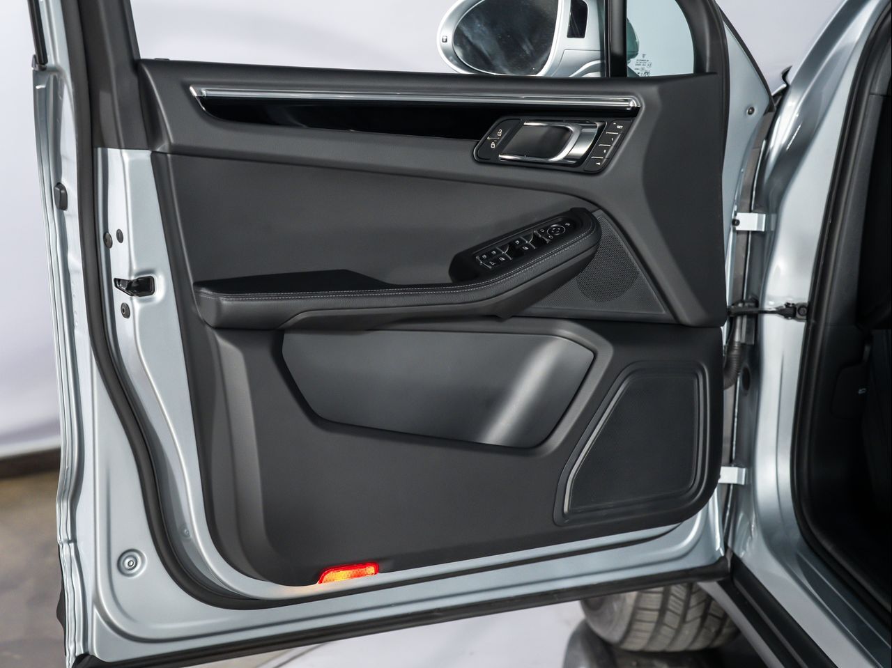 2025 Porsche Macan Santa Clarita CA