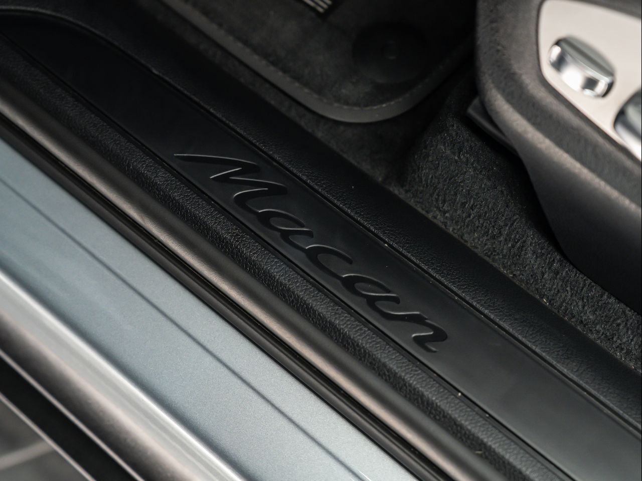 2025 Porsche Macan Santa Clarita CA