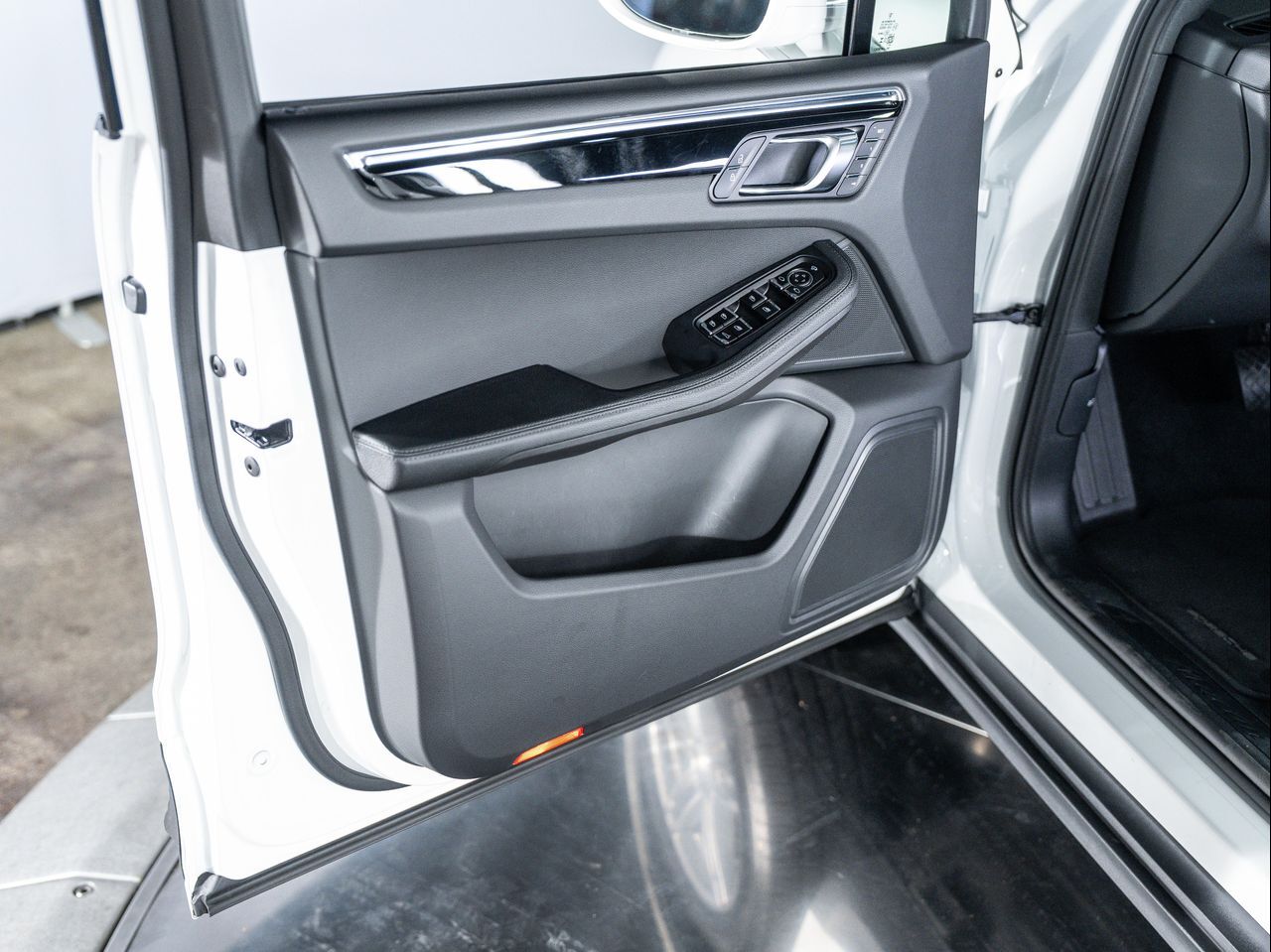 2025 Porsche Macan Santa Clarita CA