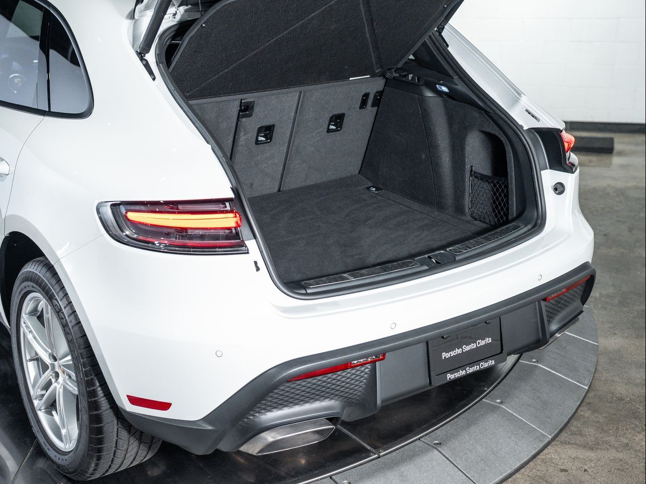2025 Porsche Macan Santa Clarita CA