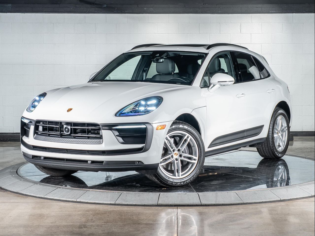 2025 Porsche Macan Santa Clarita CA