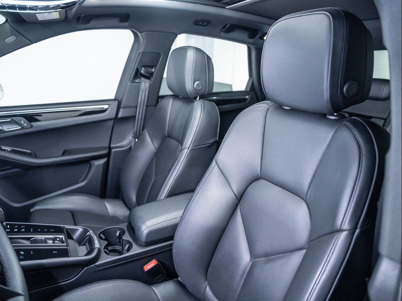 2025 Porsche Macan Santa Clarita CA