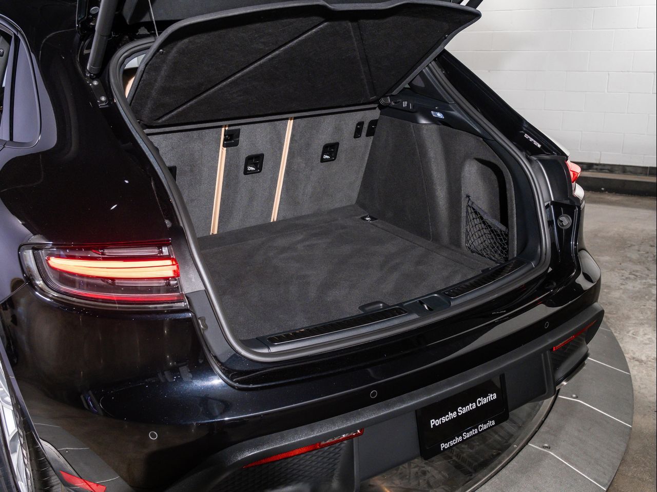 2025 Porsche Macan Santa Clarita CA