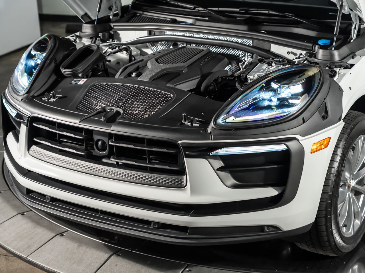 2025 Porsche Macan Santa Clarita CA