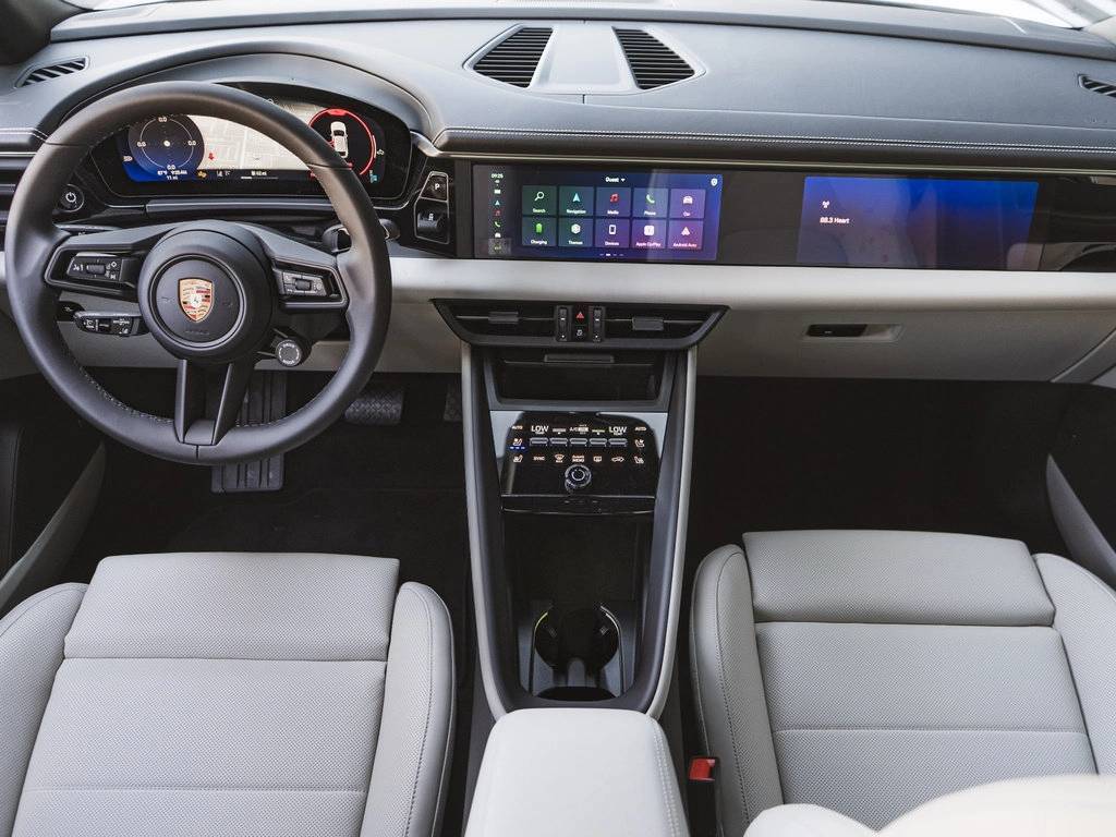 2025 Porsche Macan 4 Electric Bakersfield CA