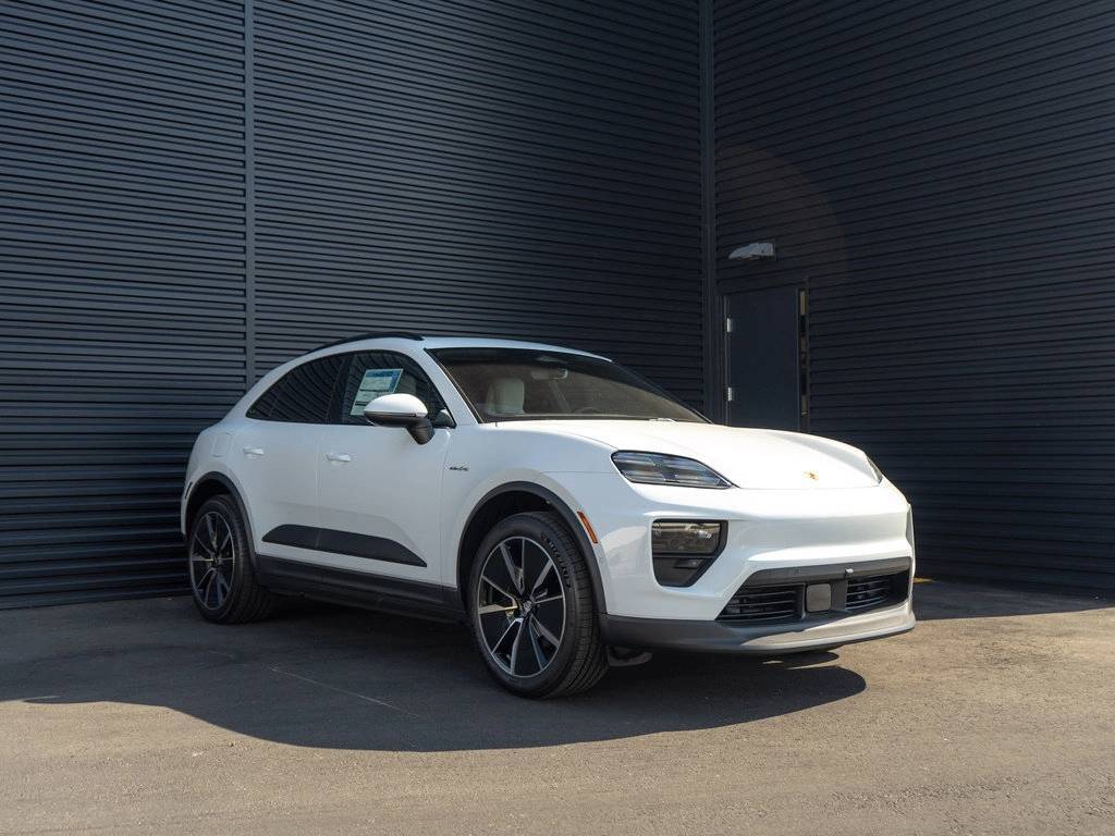 2025 Porsche Macan 4 Electric Bakersfield CA