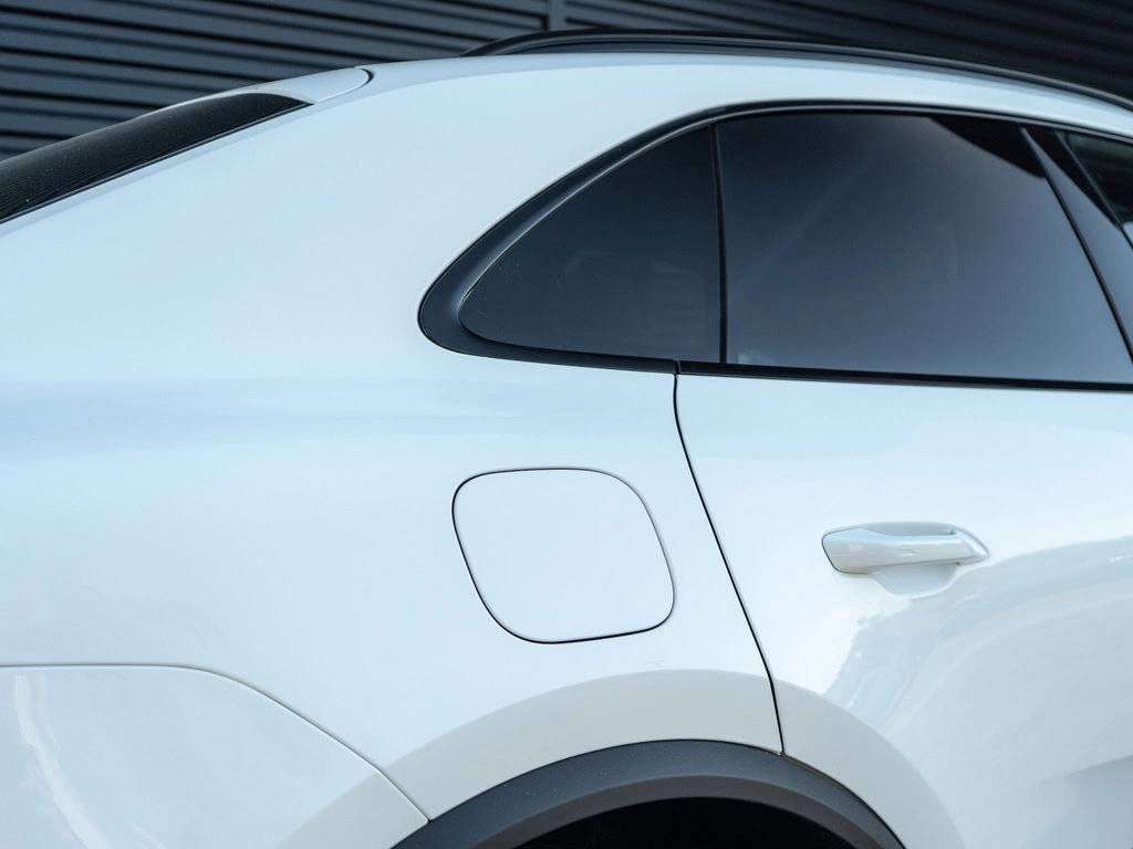 2025 Porsche Macan 4 Electric Bakersfield CA