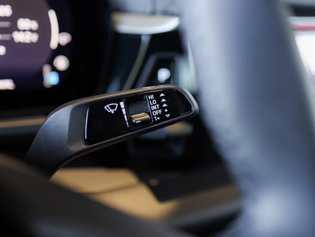 2025 Porsche Macan 4 Electric Bakersfield CA