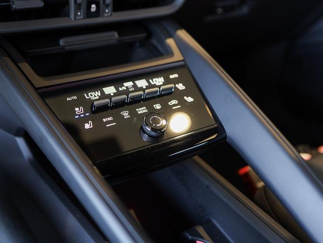 2025 Porsche Macan 4 Electric Bakersfield CA