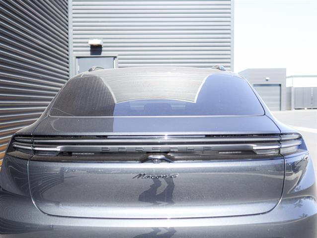 2025 Porsche Macan 4 Electric Bakersfield CA