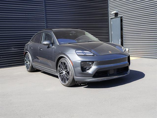 2025 Porsche Macan 4 Electric Bakersfield CA