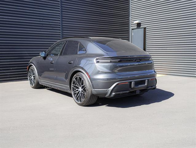 2025 Porsche Macan 4 Electric Bakersfield CA