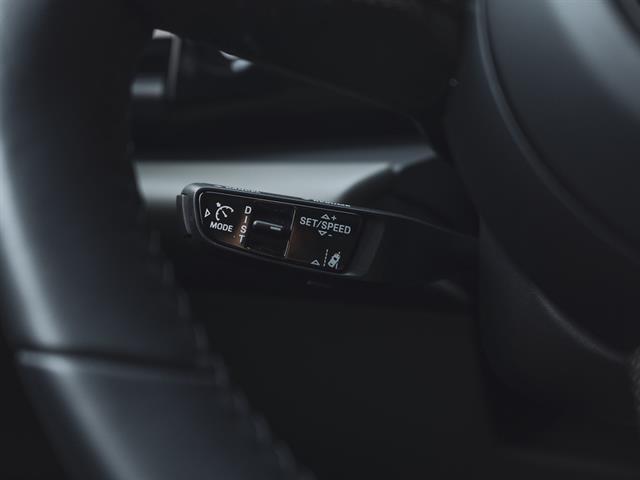 2025 Porsche Macan 4 Electric Bakersfield CA