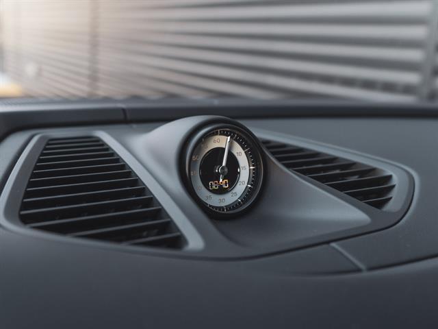 2025 Porsche Macan 4 Electric Bakersfield CA