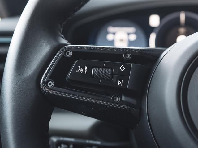 2025 Porsche Macan 4 Electric Bakersfield CA