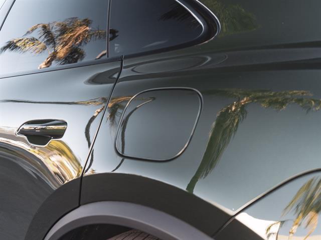 2025 Porsche Macan 4 Electric Bakersfield CA