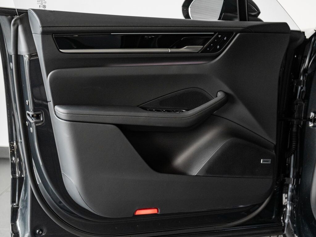 2025 Porsche Macan 4S Colorado Springs CO