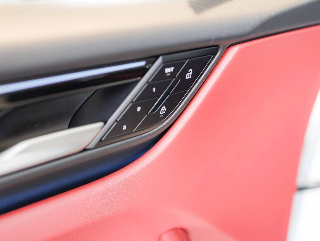 2025 Porsche Macan 4S Electric Bakersfield CA