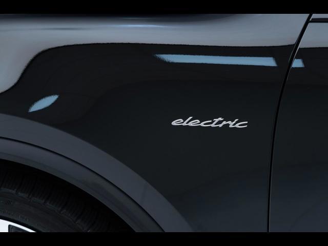 2025 Porsche Macan 4S Electric Pompano Beach FL
