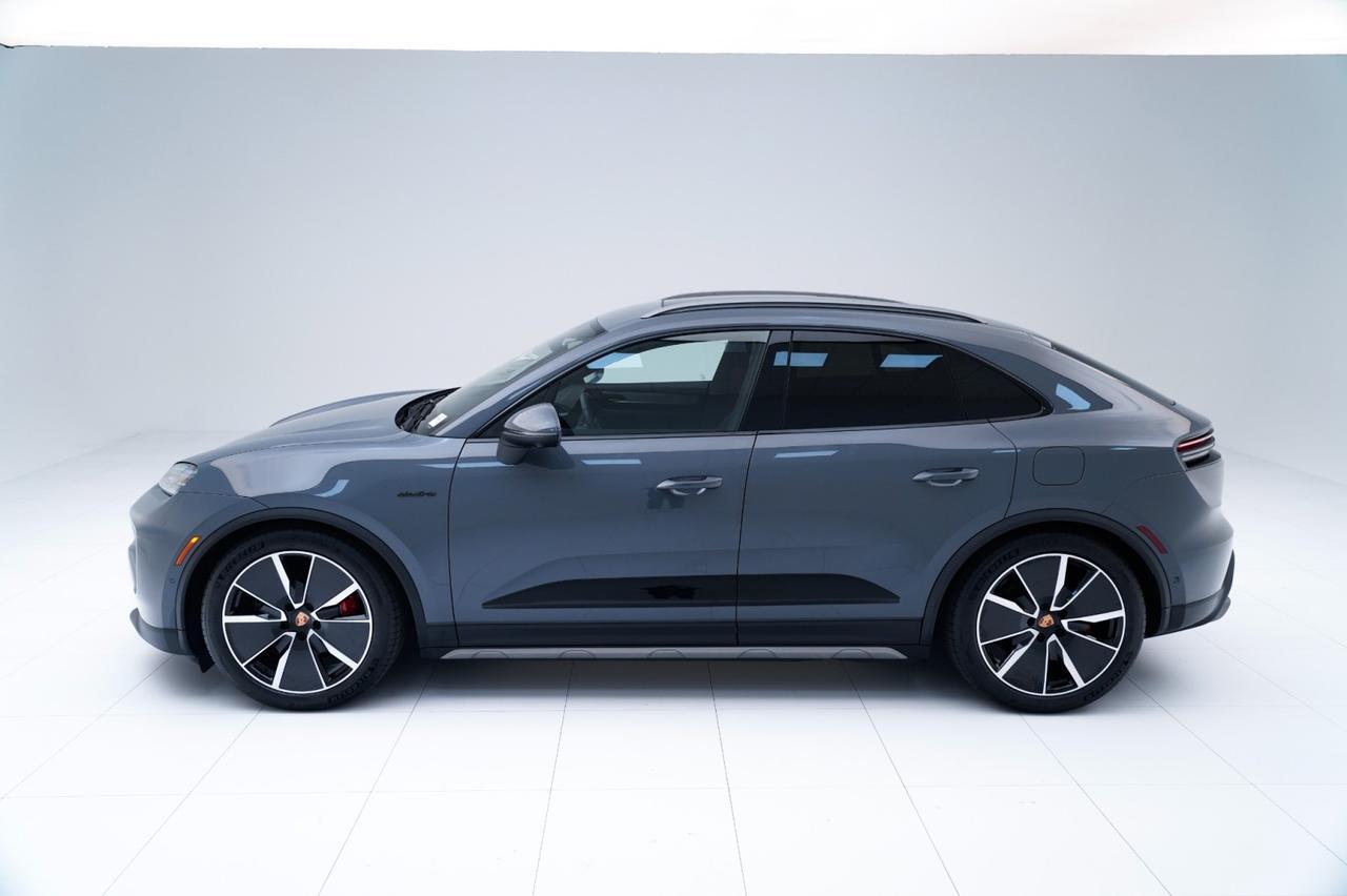 2025 Porsche Macan 4S Electric Pompano Beach FL