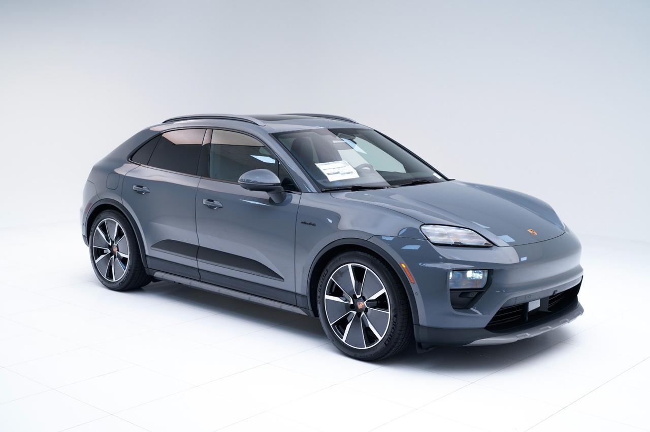 2025 Porsche Macan 4S Electric Pompano Beach FL