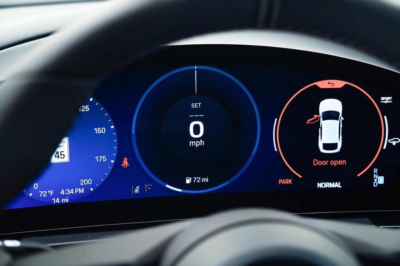 2025 Porsche Macan 4S Electric Pompano Beach FL