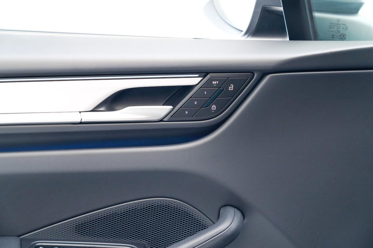 2025 Porsche Macan 4S Electric Pompano Beach FL