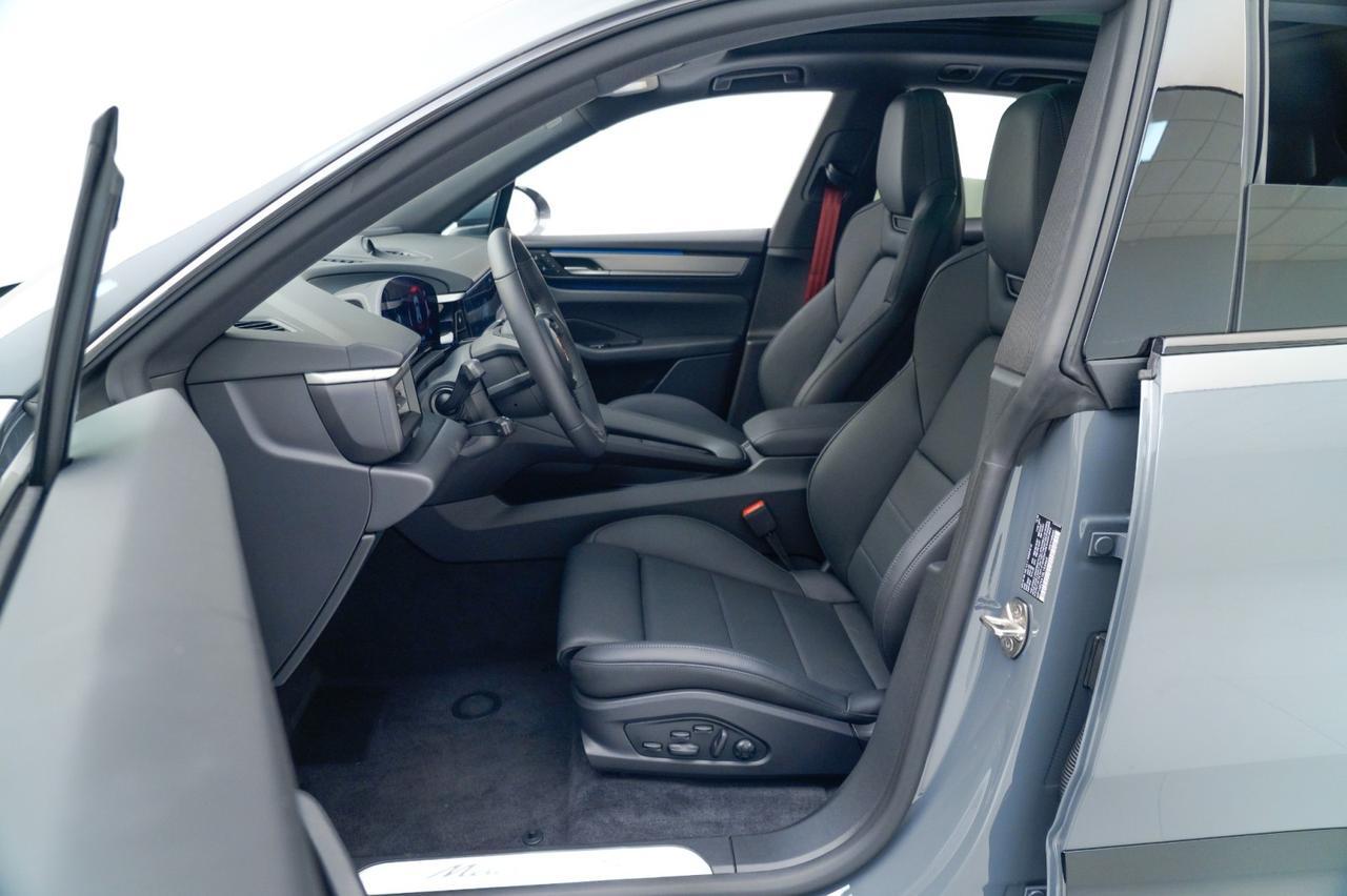 2025 Porsche Macan 4S Electric Pompano Beach FL