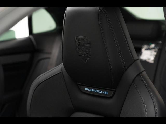 2025 Porsche Macan 4S Electric Pompano Beach FL