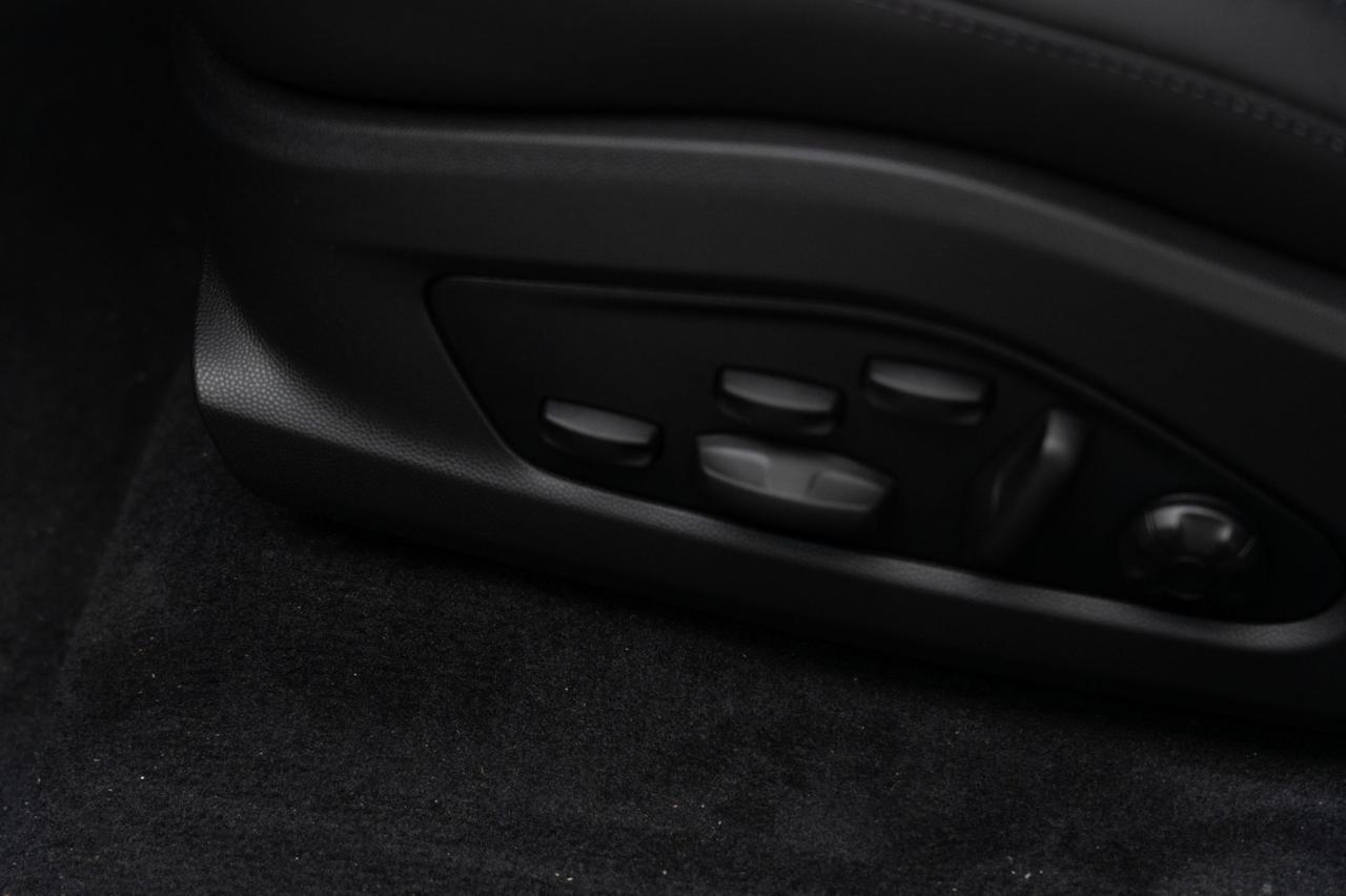 2025 Porsche Macan 4S Electric Pompano Beach FL