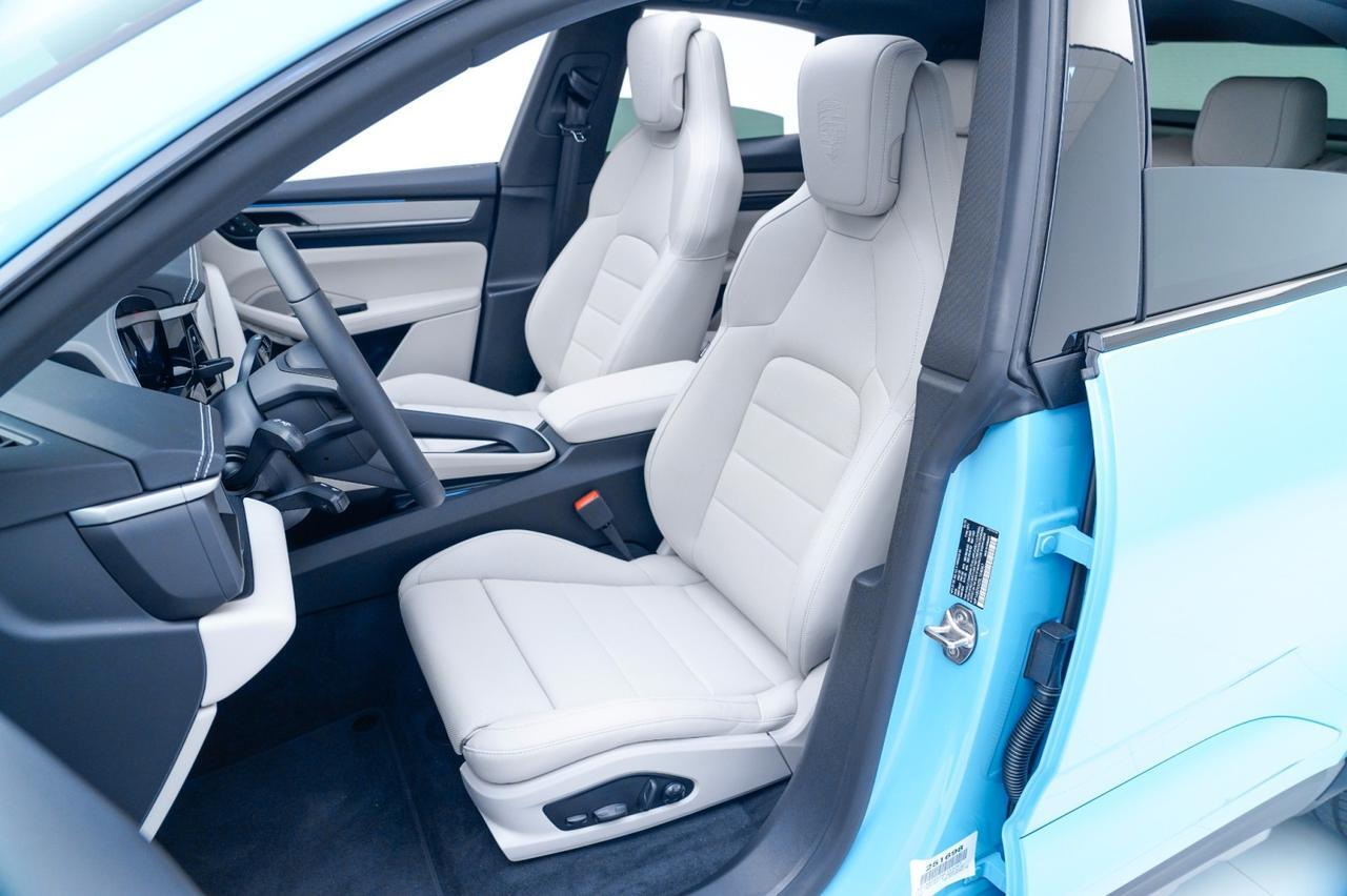 2025 Porsche Macan 4S Electric Pompano Beach FL