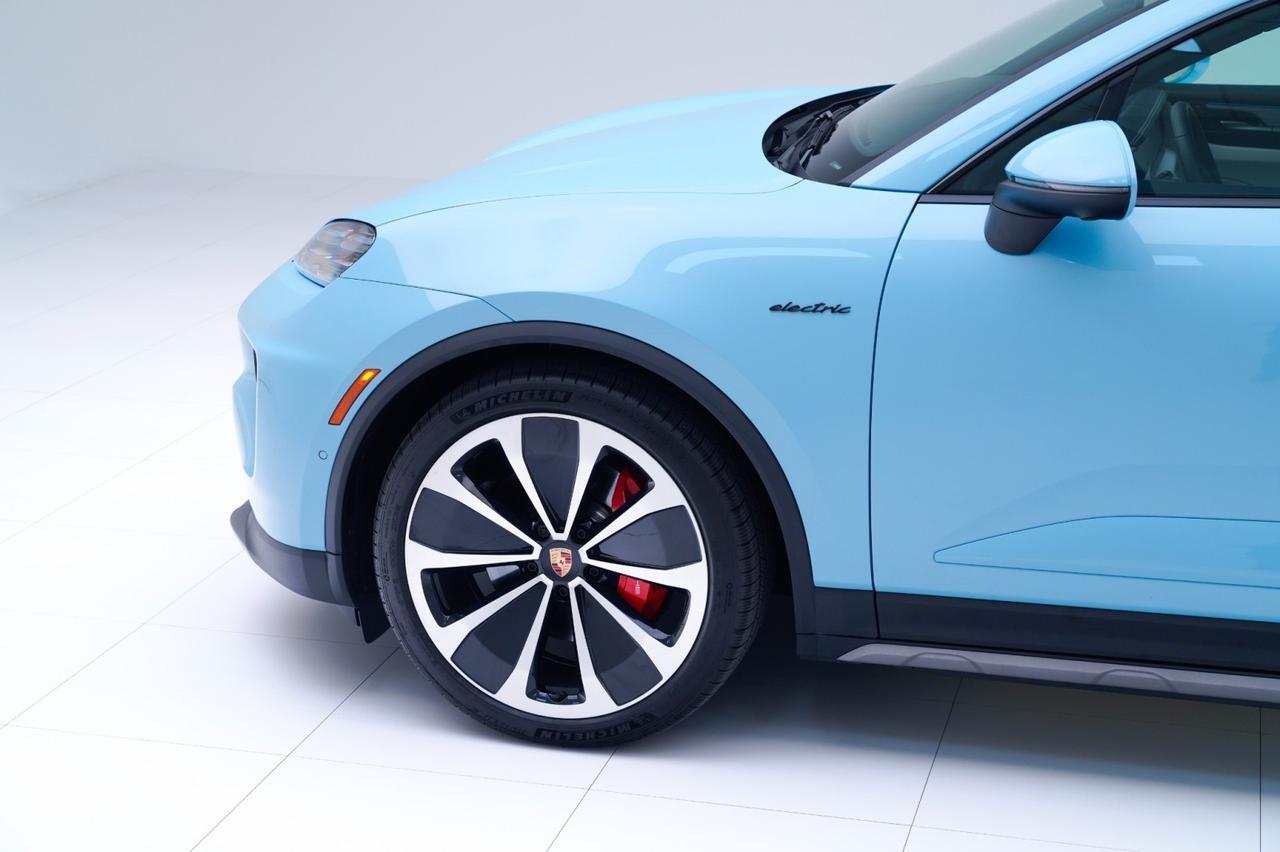 2025 Porsche Macan 4S Electric Pompano Beach FL