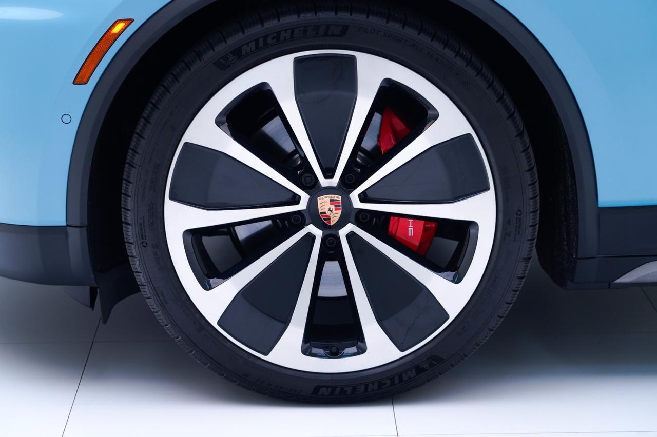 2025 Porsche Macan 4S Electric Pompano Beach FL