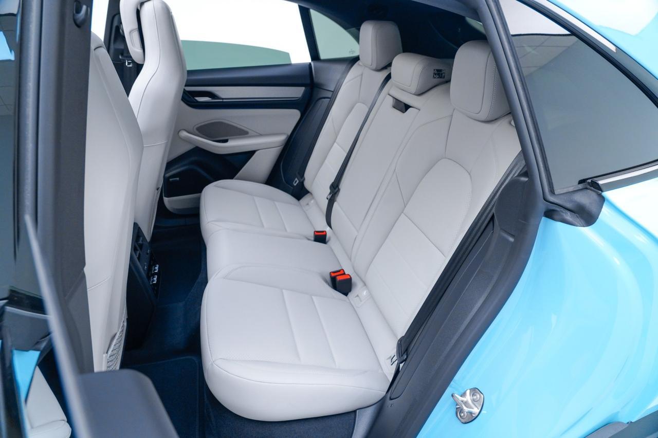 2025 Porsche Macan 4S Electric Pompano Beach FL