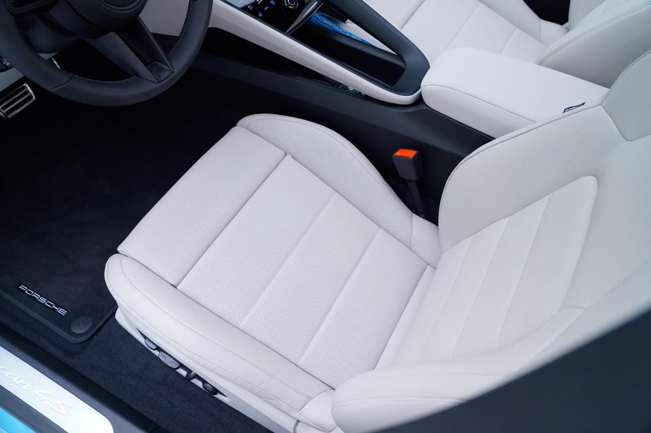 2025 Porsche Macan 4S Electric Pompano Beach FL