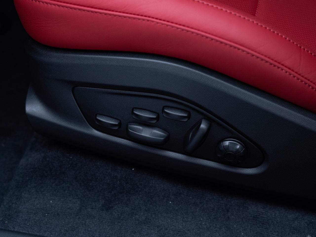 2025 Porsche Macan 4S Electric Pompano Beach FL