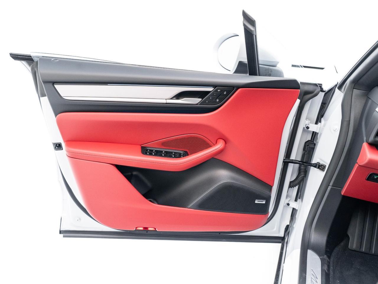 2025 Porsche Macan 4S Electric Pompano Beach FL