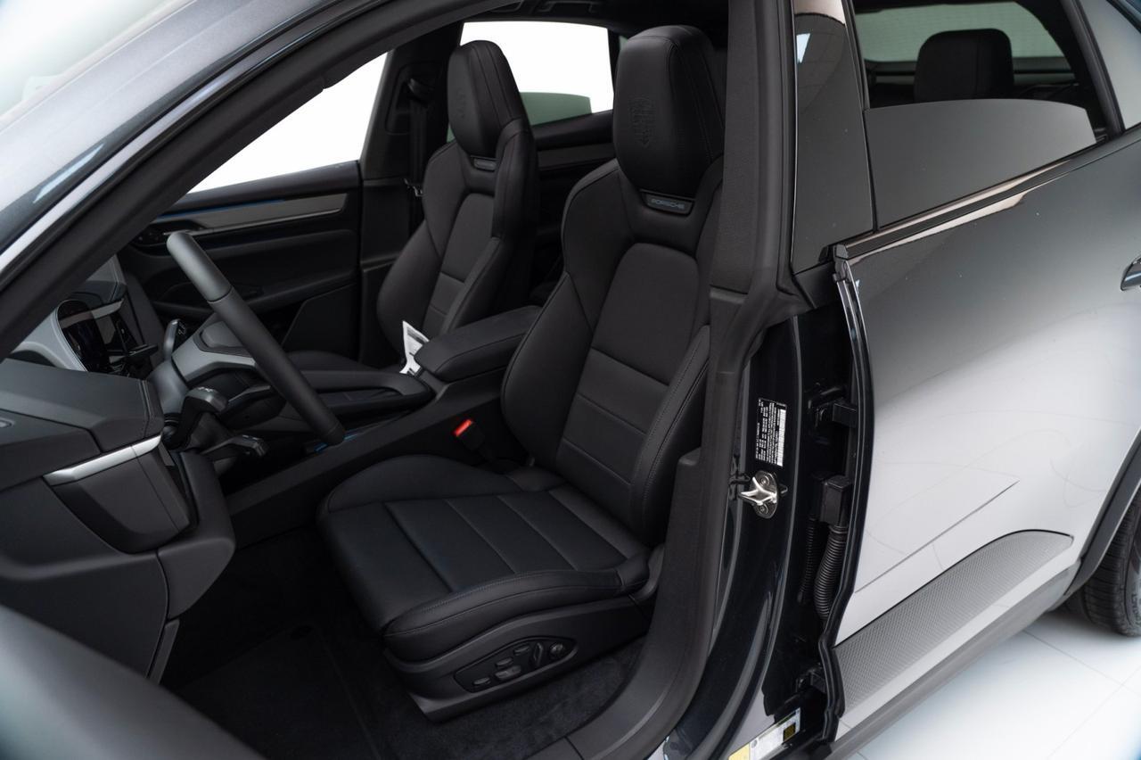 2025 Porsche Macan 4S Electric Pompano Beach FL