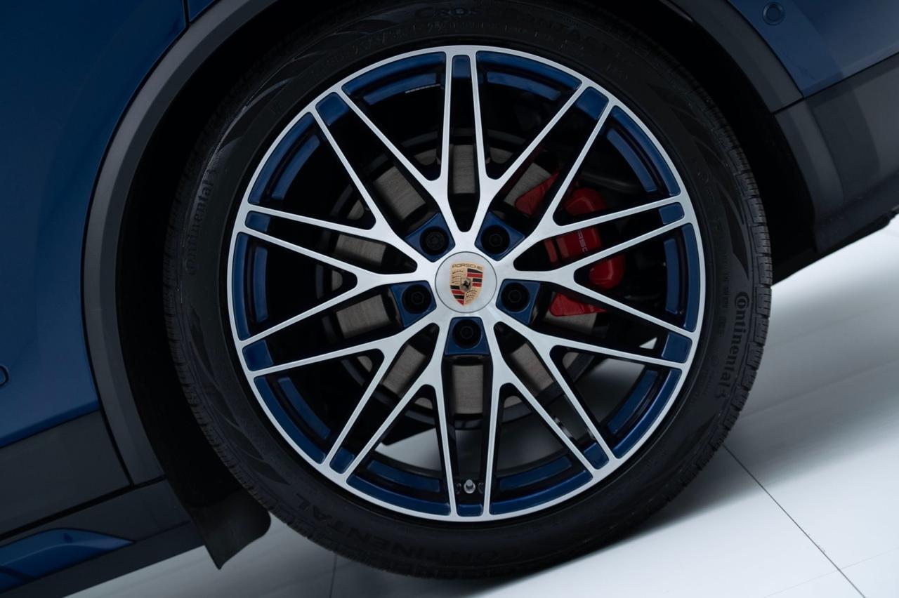 2025 Porsche Macan 4S Electric Pompano Beach FL