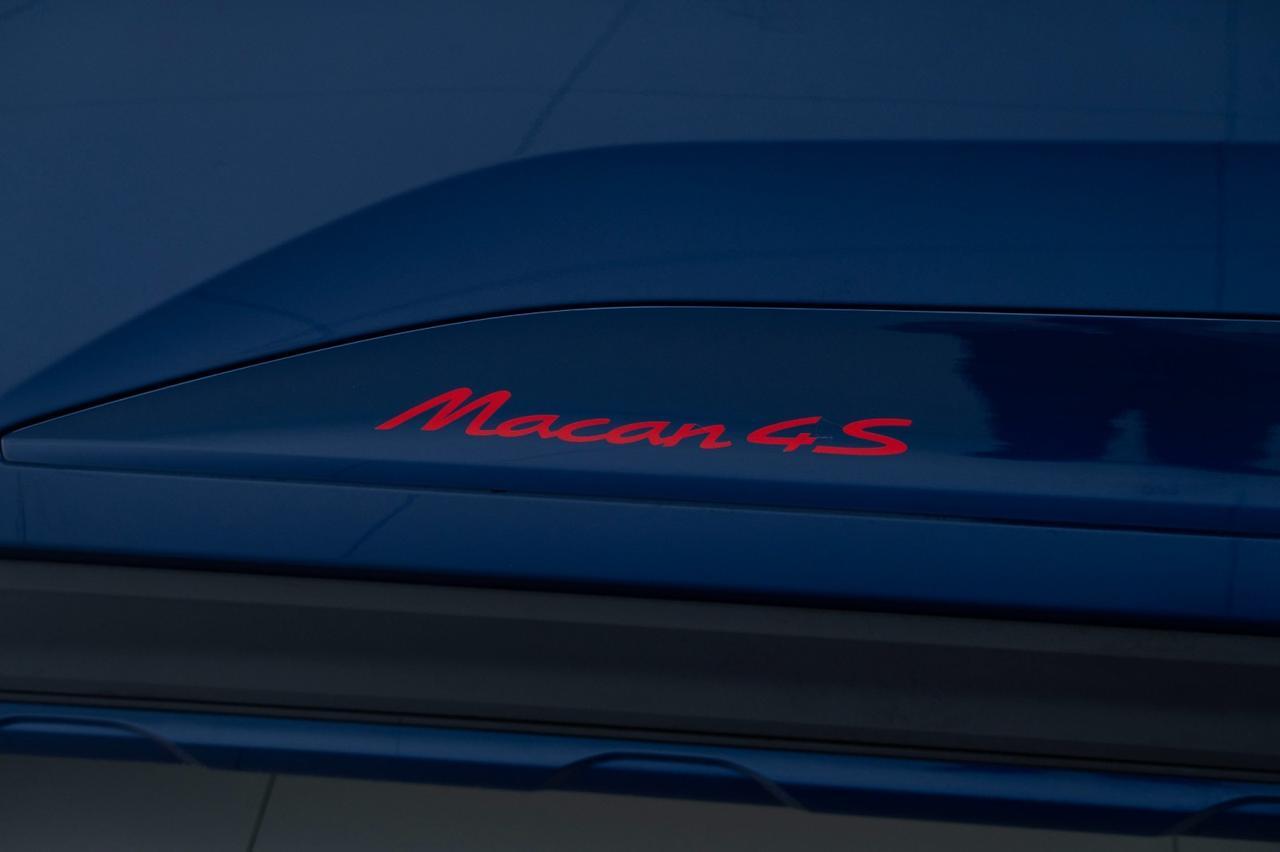 2025 Porsche Macan 4S Electric Pompano Beach FL
