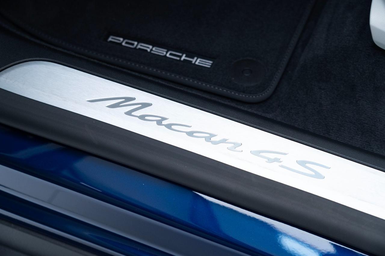 2025 Porsche Macan 4S Electric Pompano Beach FL