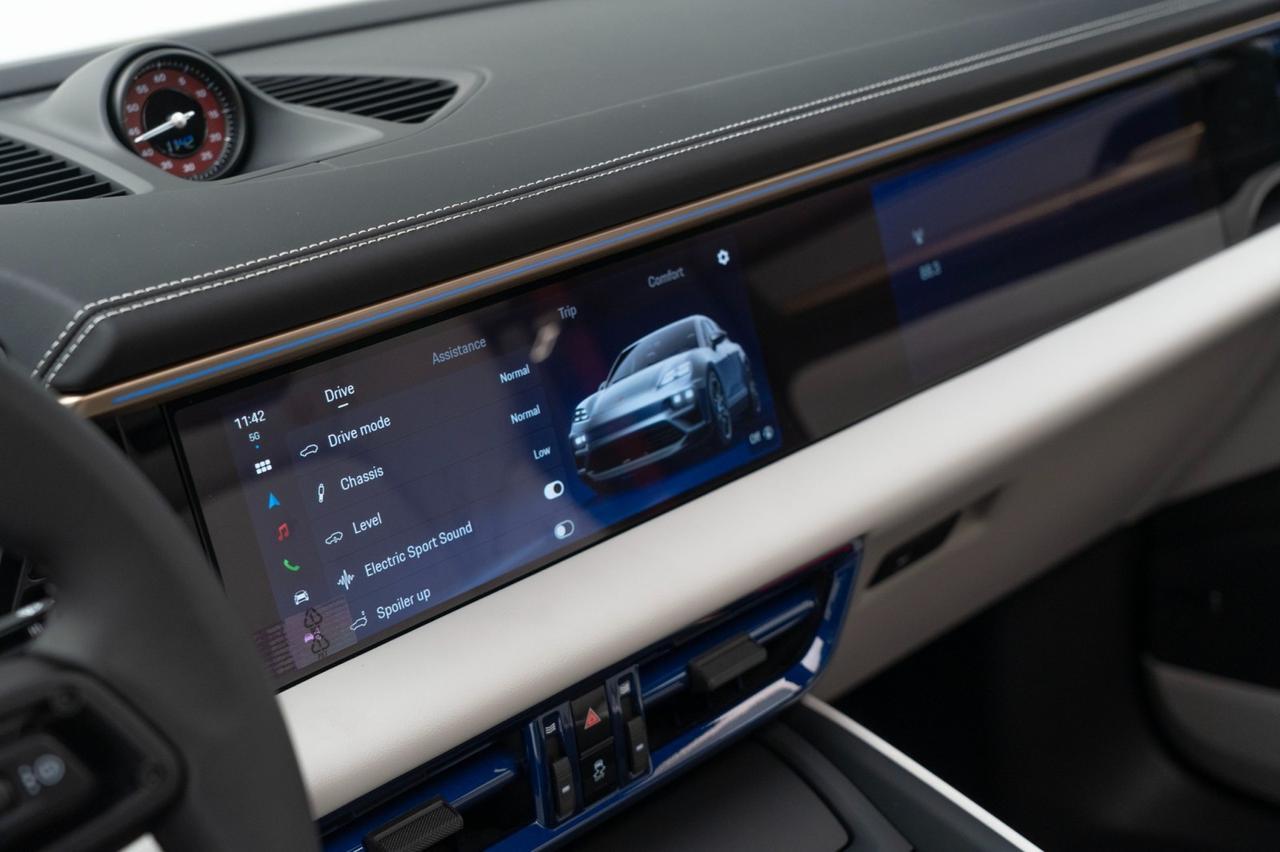 2025 Porsche Macan 4S Electric Pompano Beach FL