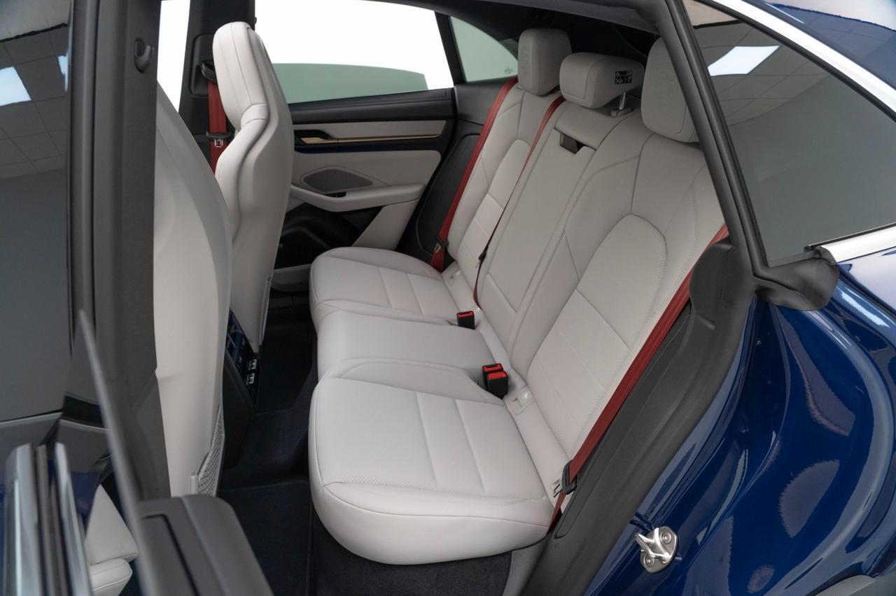 2025 Porsche Macan 4S Electric Pompano Beach FL
