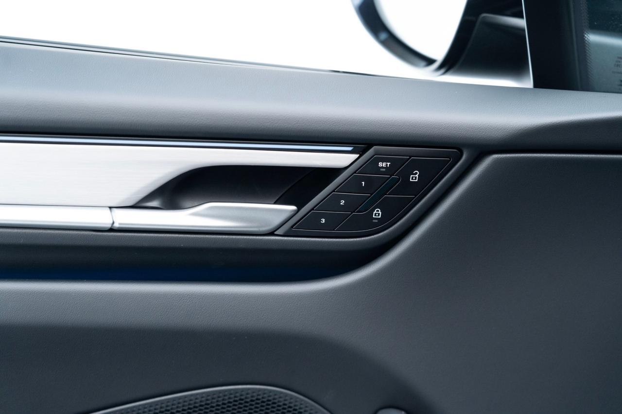 2025 Porsche Macan 4S Electric Pompano Beach FL