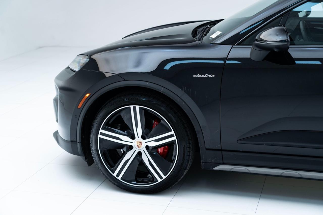 2025 Porsche Macan 4S Electric Pompano Beach FL