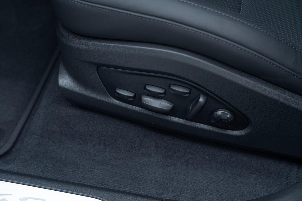 2025 Porsche Macan 4S Electric Pompano Beach FL