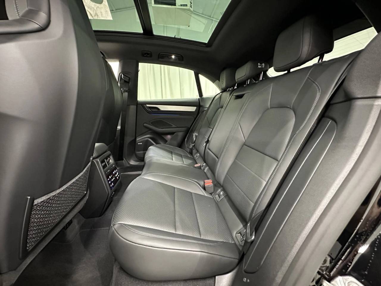 2025 Porsche Macan 4S Newark DE