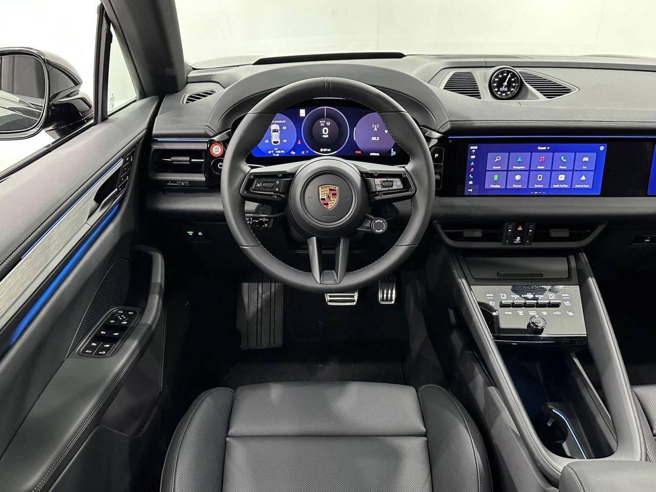 2025 Porsche Macan 4S Newark DE