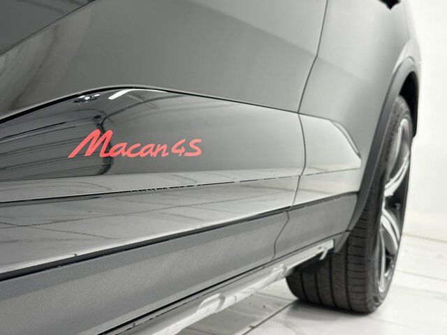 2025 Porsche Macan 4S Newark DE