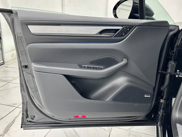 2025 Porsche Macan 4S Newark DE
